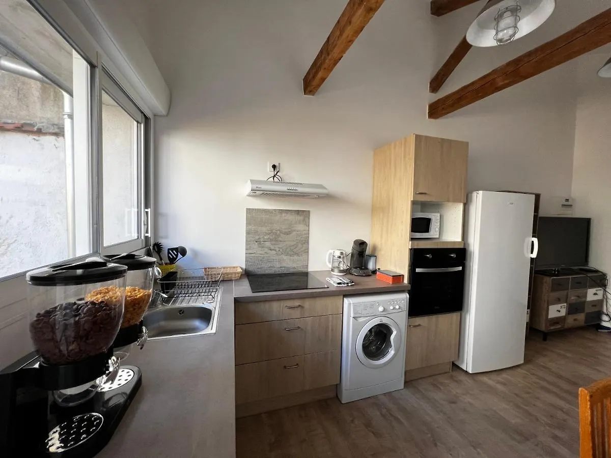 Le Chappe, Maisonnette Neuve, Quartier Au Calme. France