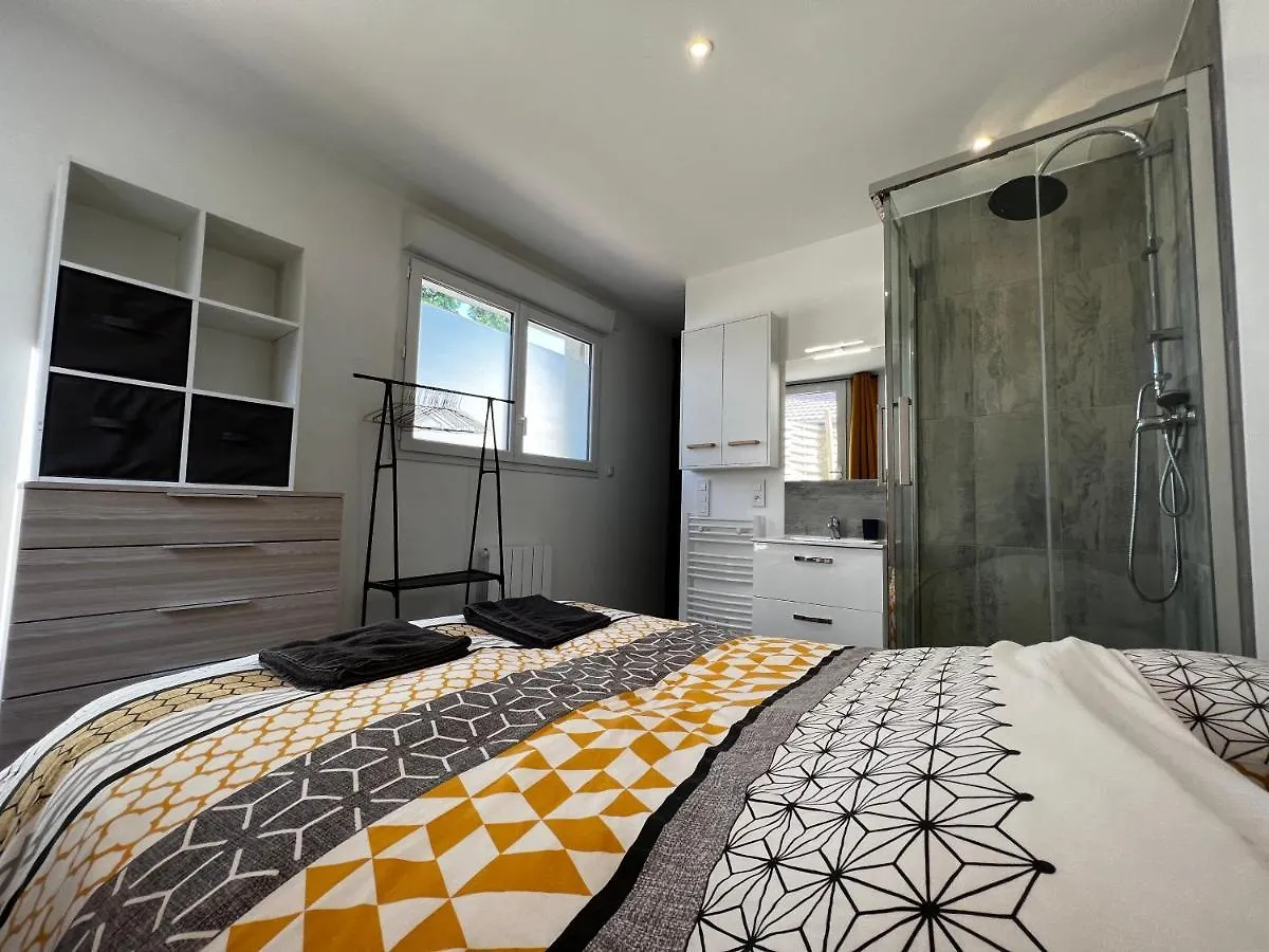 Holiday home Le Chappe, Maisonnette Neuve, Quartier Au Calme. France